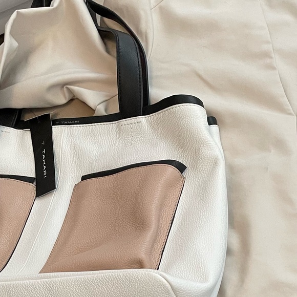 T Tahari handbag/tote - Picture 2 of 12